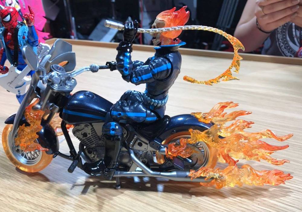 2018-Marvel-Legends-Ghost-Rider-Motorcycle-Side-View